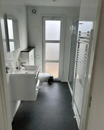 Marina Strandbad Riverlodge Mit Zaun Haus Nr 94 בית נופש *